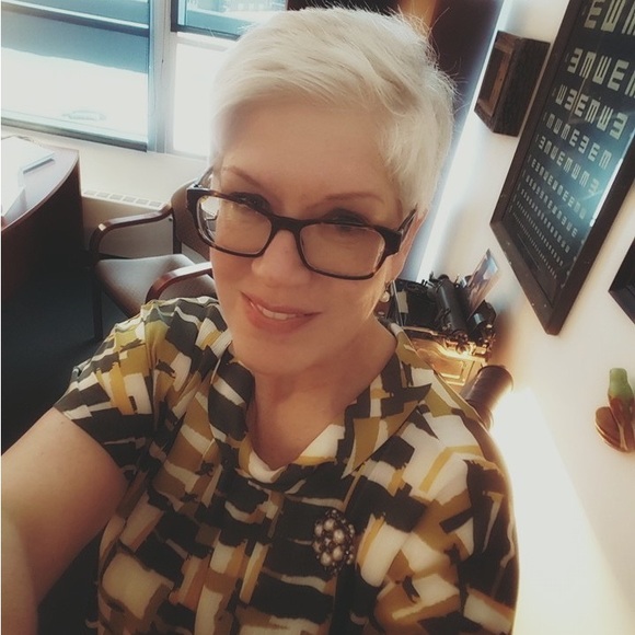 Meet your Posher, Eileen - Picture 12 of 13